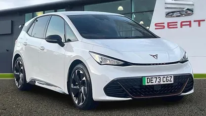 Glacial white Used 2023 Cupra Born e-Boost Hatchback | £22,487 (Fair price)