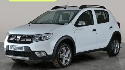 Begagnad Dacia Sandero Essentiel 75 HK (55 kW) 2020 Halvkombi
