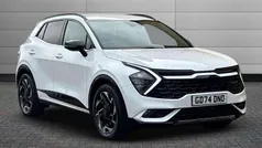 White Used 2025 Kia Sportage 2 SUV | £30,395 (Fair price)