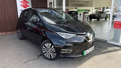 Used Renault Zoe Techno 100 kW (136 HP) 2024 Hatchback