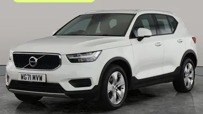 Used Volvo XC40 Momentum 163 HP (119 kW) 2021 SUV