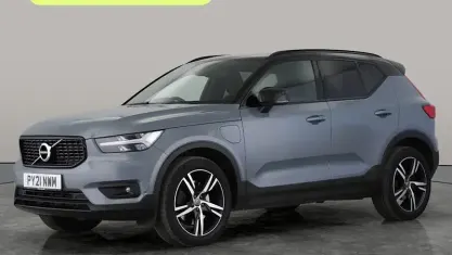 Used Volvo XC40 R-Design 211 HP (155 kW) 2021 Grey SUV