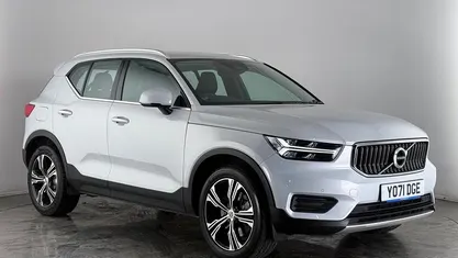 Used Volvo XC40 Inscription 211 HP (155 kW) 2021 SUV