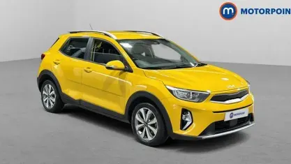 Used Kia Stonic 101 HP (74 kW) 2023 Yellow SUV