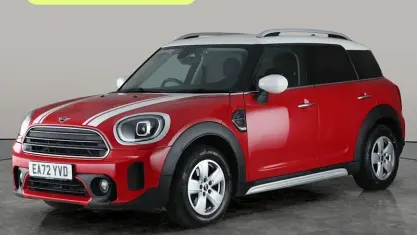 Begagnad Mini Cooper Classic 136 HK (100 kW) 2022 Halvkombi
