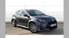 Used 2022 Toyota Yaris Hybrid Hatchback | £17,035 (Fair price)