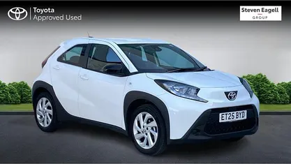 Used Toyota Aygo X PURE 72 HP (52 kW) 2025 SUV
