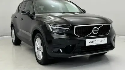 Used Volvo XC40 Core 163 HP (119 kW) 2025 Black SUV