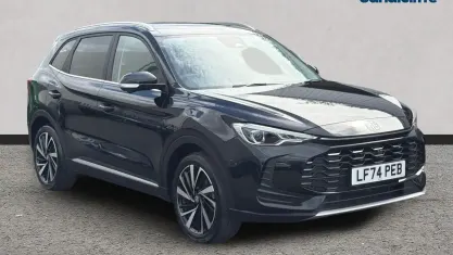Used MG ZS Trophy 196 HP (144 kW) 2024 Metallic  black pearl SUV