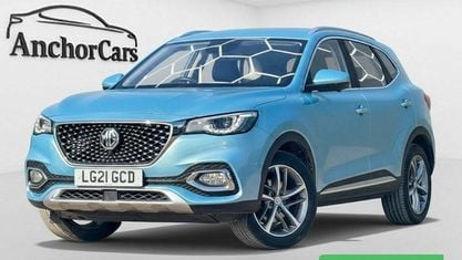 Używany MG HS Excite 258 KM (189 kW) 2023 SUV