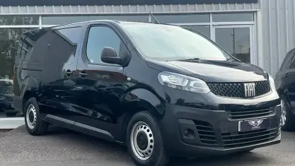 Used Fiat Scudo 144 HP (105 kW) 2022 Black Van