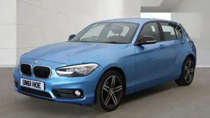 Used BMW 118 Sport Line 136 HP (100 kW) 2018 Blue Hatchback