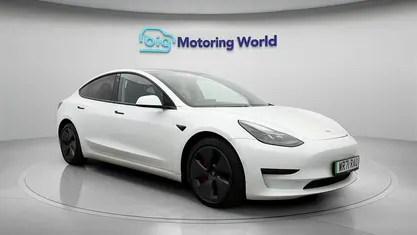 Used Tesla Model 3 Standard Range Plus 235 kW (320 HP) 2021 Sedan