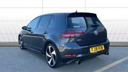 Used VW Golf VII GTI 230 HP (169 kW) 2018 Hatchback
