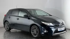 Used 2014 Toyota Auris Hatchback | £7,000 (Fair price)