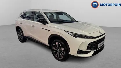 Used 2025 MG HS Trophy SUV | £22,399 (Fair price)