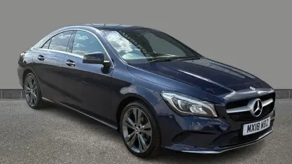 Used Mercedes CLA220 177 HP (130 kW) 2017 Blue Sedan