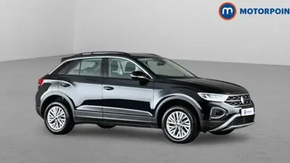 Used VW T-Roc Life 150 HP (110 kW) 2024 Black SUV