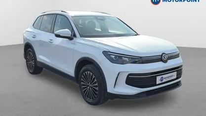 Używany VW Tiguan Match 204 KM (150 kW) 2024 Biały SUV