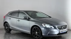 Used 2019 Volvo V40 Inscription Estate | £13,450 (Fair price)