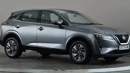 Używany Nissan Qashqai Acenta Premium 158 KM (116 kW) 2023 Szary SUV
