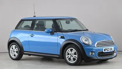 Usado Mini ONE Hatch 98 HP (72 kW) 2013 Azul Citadino