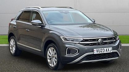 Używany VW T-Roc Style 110 KM (80 kW) 2023 Szary SUV
