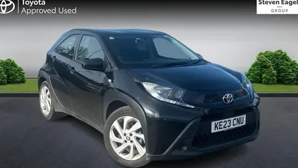 Used Toyota Aygo X PURE 72 HP (52 kW) 2025 SUV