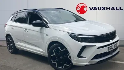 Used Vauxhall Grandland X Ultimate 131 HP (96 kW) 2023 White SUV