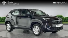 Used 2025 Toyota Yaris Hybrid Estate | £23,790 (Fair price)