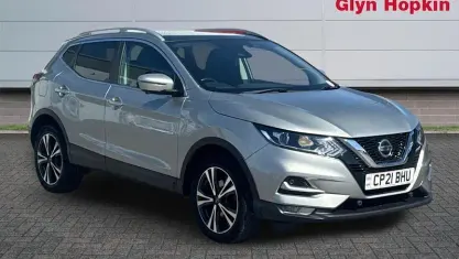 Used Nissan Qashqai N-Connecta 140 HP (102 kW) 2020 Silver SUV