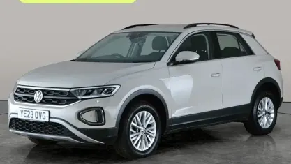 Używany VW T-Roc Life 110 KM (80 kW) 2023 Szary SUV