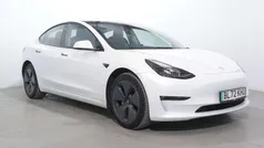 White Used 2022 Tesla Model 3 Long Range Sedan | £21,500 (Fair price)