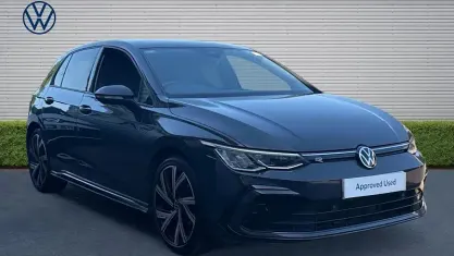 Używany VW Golf VIII R-line 131 KM (96 kW) 2024 Hatchback