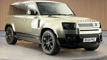 Used Land Rover Defender HSE Dynamic 249 HP (183 kW) 2024 Green SUV