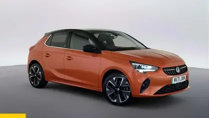 Używany Vauxhall Corsa-e Elite 100 kW (136 KM) 2020 Pomarańczowy Hatchback