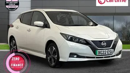 Used Nissan Leaf N-Connecta 160 kW (218 HP) 2021 White Hatchback
