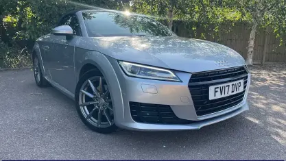 Used Audi TT Roadster Sport 184 HP (135 kW) 2017 Silver Cabriolet
