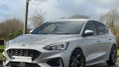 Used Ford Focus ST-Line 120 HP (88 kW) 2020 Silver Hatchback