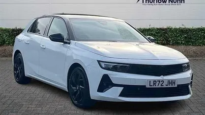 Used Vauxhall Astra GS Line 131 HP (96 kW) 2025 Hatchback
