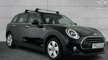 Used Mini Cooper Clubman Classic 136 HP (100 kW) 2022 Black Estate