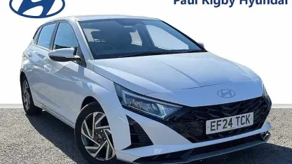 Käytetty Hyundai i20 Advanced 101 HP (74 kW) 2024 Viistoperä