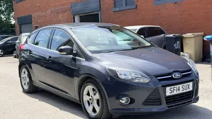 Used Ford Focus Zetec 116 HP (85 kW) 2014 Grey Hatchback