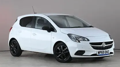 Begagnad Vauxhall Corsa Design Edition 90 HK (66 kW) 2017 Halvkombi