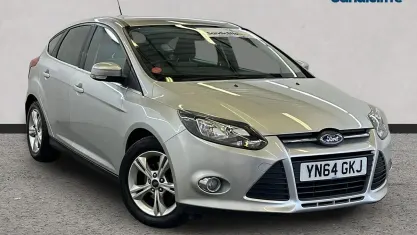 Used Ford Focus Zetec 101 HP (74 kW) 2014 Silver Hatchback