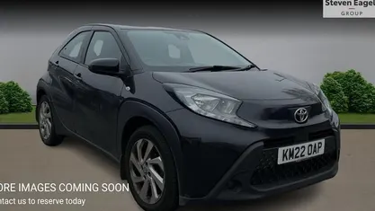 Used Toyota Aygo X PURE 72 HP (52 kW) 2025 SUV