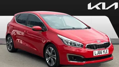Used Kia Ceed 136 HP (100 kW) 2016 Red Hatchback