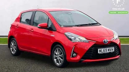 Used Toyota Yaris Hybrid 101 HP (74 kW) 2019 Hatchback