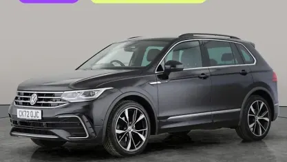 Gebraucht VW Tiguan R-line 150 PS (110 kW) 2022 Schwarz SUV