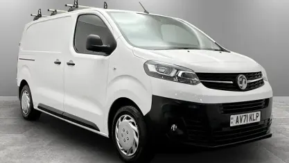 Usado Vauxhall Vivaro 120 HP (88 kW) 2022 Monovolume